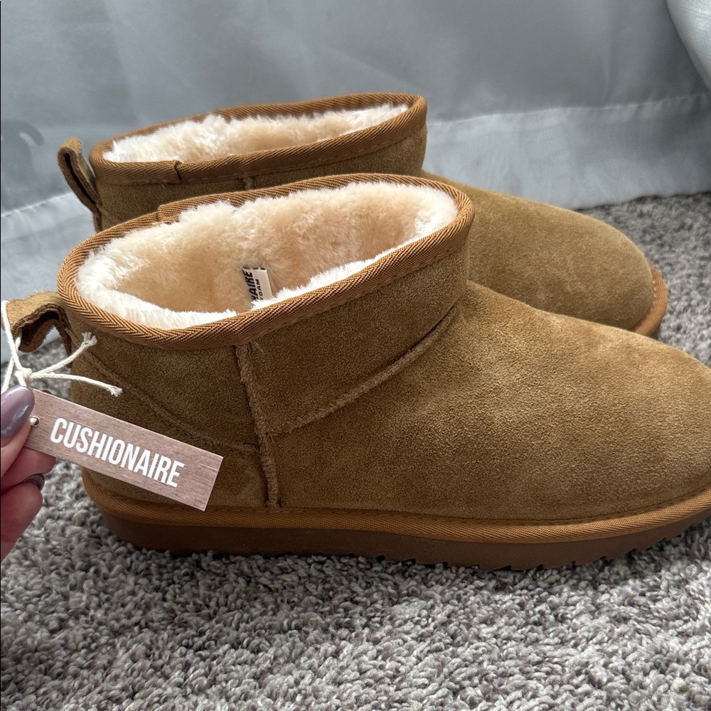 Cushionaire Women's Cozy Brown Winter Boots